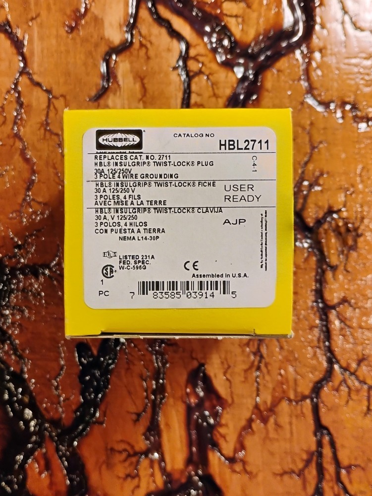 Hubbell HBL2711 – NEMA L14-30P Twist Lock Plug, Rated 30A, 125/250V
