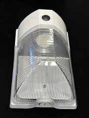 White LED Mini Wall Pack 17W 1700Lm 5000K Dusk to Dawn Security Light Photocell