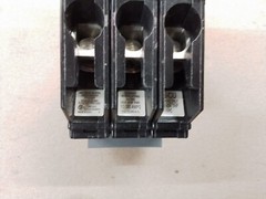 CUTLER HAMMER CHB3100 100A 240V 10kA 10,000 NEW IN BOX Zd-5855 3 Pole Phase