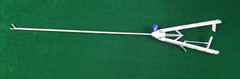 Laparoscopic V-shape Needle Holder Curvd Jaw Left 5mmx330mm Surgical Instruments