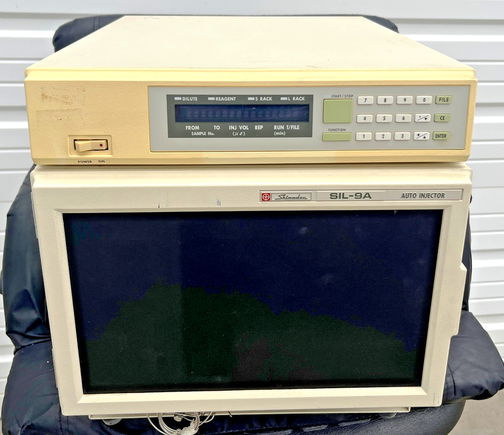 Shimadzu Corporation Model SIL-9A Auto Injector 120VA 50-60Hz Power Tested