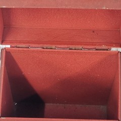 Vintage steel index card flip top box red 8x6x3.500″