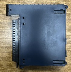 GE FANUC IC694MDL754-CD OUTPUT 24VDC 32PT W/ESCP **USED GUARANTEED**