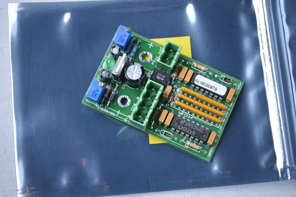 GENERIC C1000465 DRIVE CONTROL BOARD mo 1022 Installed never turned on