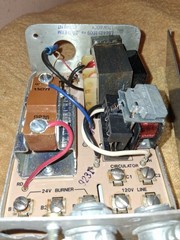 Honeywell Resideo L8148J1009 Aquastat Relay Salvaged From Large Boiler
