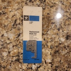Brand new Ideal L-4421 Replacement Blade for 22 to 10 AWG Wire Stripper