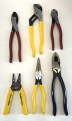 Klein Tools 28 Piece Electrician’s Tool Kit W/ Backpack Model 80028