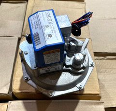 Honeywell V8944B 1019 1″ NPT 24V Diaphragm Gas Valve New/Open Box
