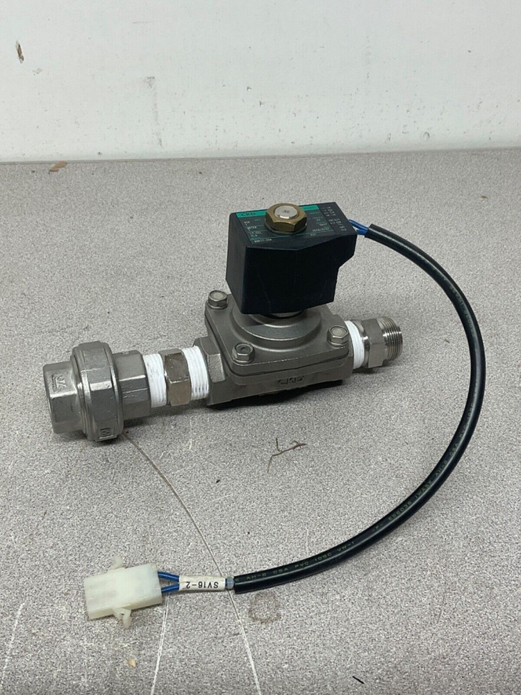 Ckd Adk11-20a-E2c Stainless Steel 3/4‚ Solenoid Valve, 110v No Box