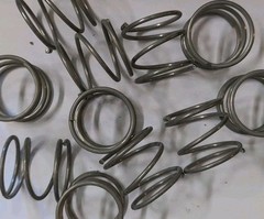 (LOT OF 10) COMPRESSION SPRINGS 1 1/4 Inch. Medium Duty. New in Open Box