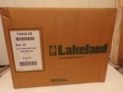 1 Case of 25 2xXL Disposable LAKELAND TG412 2x Protective suit Collar, ZIp Front