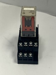 (1) Omron MY4N 24VDC Cube Relay with Socket Base 2046YF