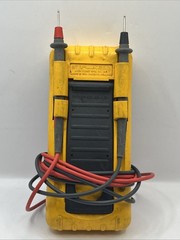 Fluke 79 Series II Digital Multimeter CAT III Auto-Ranging 1000V 10A 40MΩ