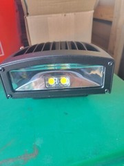 NEW Current SG1-20-4K7-FT-UNV-BKT SG Sling Small LED Wallpack 120-277V 21W 4K