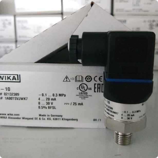 New 1PCS digital pressure transmitter suitable for Wika A-10-0.1~0.3mpa/-1~3bar