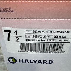 HALYARD Polyisoprene Surgical Gloves, Size: 7.5 *1 Box 50 Pair* *See Date*7-25