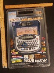 Brother PT-1750 P-Touch Label Maker Electronic Labeling System – New Sealed NOS!